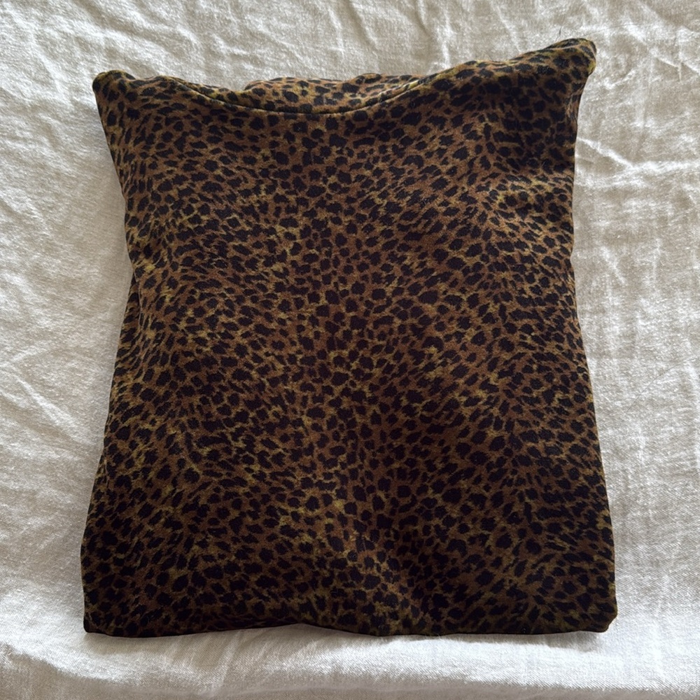 SNOSKINS vintage Leopard Print Turtleneck velvet Sweater - Picture 6 of 6